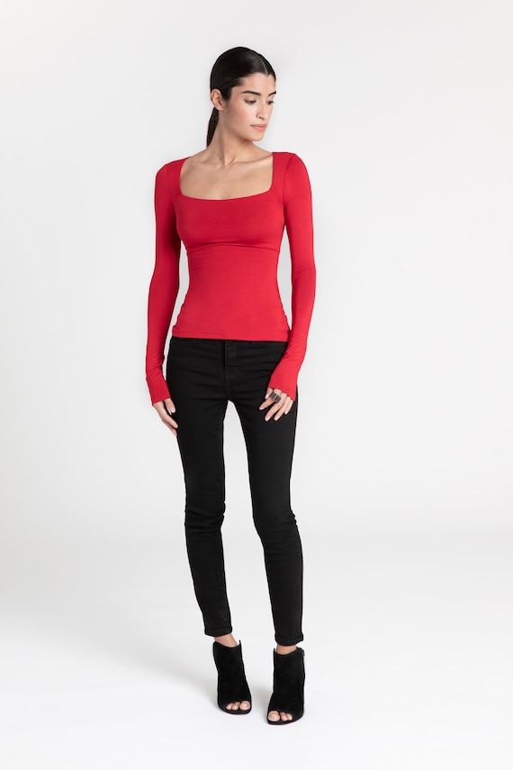 Plain red long sleeve fitted flared jersey tunic top, flattering