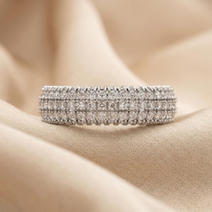 Volledige eeuwigheid verlovingsband, kleurloze stapelbare damesband, effenen set rond geslepen moissanite diamanten trouwring, band jubileumcadeau
