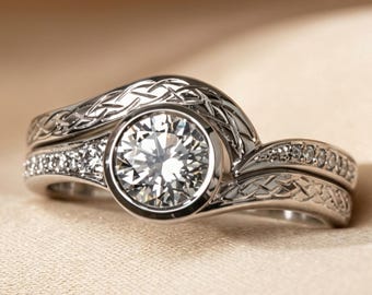 Vintage Inspire Art Deco Bridal Ring Set, Round Moissanite Diamond Wedding Ring Set, Women's Engrave Engagement Ring Set, Two Piece Ring Set