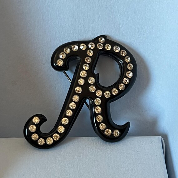 Vintage R initial rhinestone statement brooch - image 7