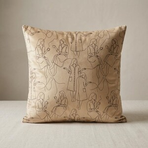 Minimalist Line Art Pillow: Earthy Daster Coklat Aesthetic Throw, Slow Living Home Decor, Cozy House Dress Pattern