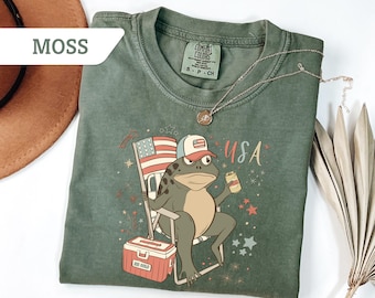 Comfort Colors®Patriotic Frog Shirt, 4th Of July T-shirt, Retro Frog Shirt, 2000's USA Frog Shirt, Patriotic Tee Gift,Independence Day Shirt