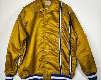 Chaqueta Wilson Kiwanis International vintage grande dorada azul satinada estilo entrenador