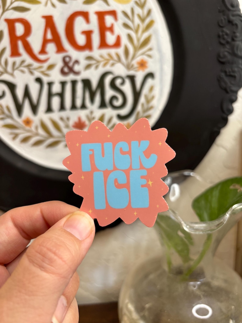 Pegatina de "A la mierda con ICE", pegatina de "ICE es igual a Gestapo", pegatina de protesta contra el hielo contundente imagen 2