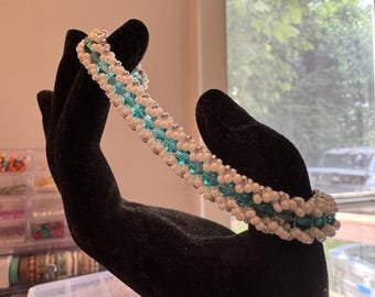 Handwoven Beaded Bracelet: Flat Spiral Glass Beadwork