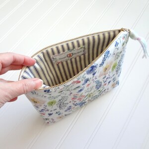 Sea Marsh Floral Cosmetic Case