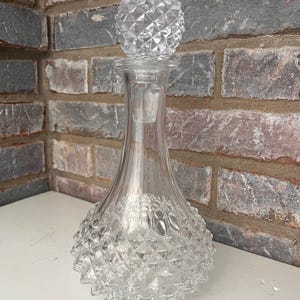 Vintage Crystal Glass Decanter with Stopper, Diamond Cut Design