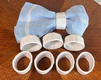 Elegantes servilleteros de cerámica vintage color blanco roto – Juego de 8, diseño acanalado, decoración de mesa de mediados de siglo