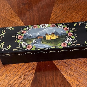 Vintage Hand-Painted Trinket Box, Folk Art, Cottagecore Decor