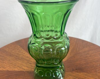 Vintage Emerald Green Art Glass Vase: Mid-Century Modern Decor