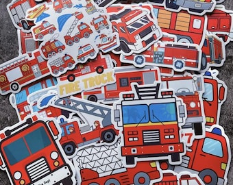 Paquete de 50 pegatinas para camión de bomberos, recuerdos de fiesta para niños, vinilo impermeable para álbumes de recortes, diario, regalo de bombero, color rojo