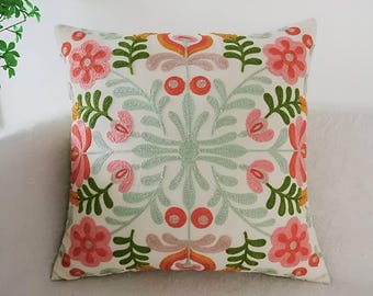 Floral Embroidered  Pillow Cover, Spring Floral Accent Cushion, Botanical Throw Pillow for Sofa, Decorative Living Room Slipcover