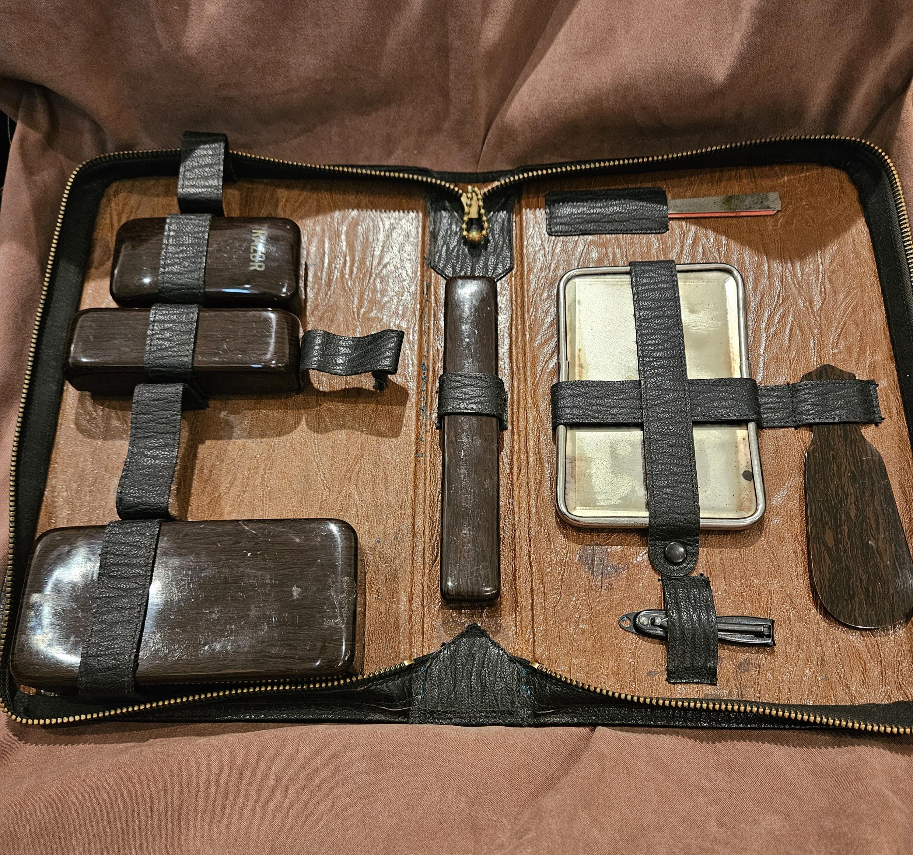 Gillette Travel Kit - Etsy