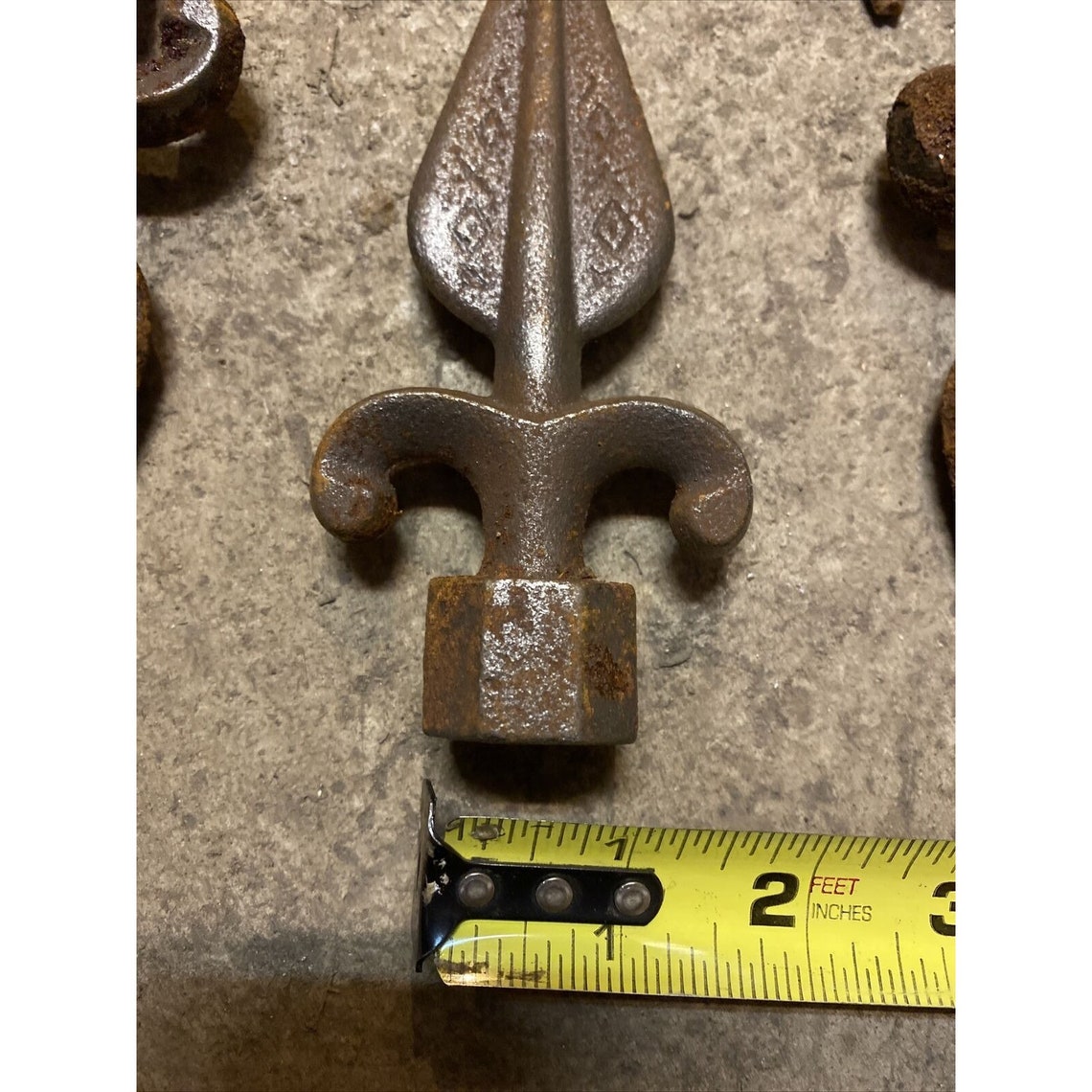 10x Cast Wrought Iron Fence & Gate Finials / SPEARS 5/8 Octagon Base