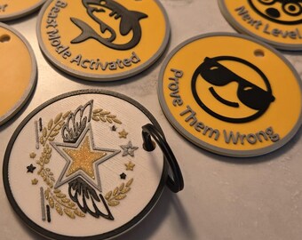 Motivational Reward Keychain Tokens – Set of 10 Collectible 60mm Achievement Medals for Sports, School & Everyday Wins