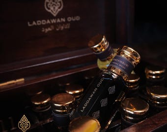 Oud Oil Prachin Crassna 120 Years Old tree Black Strong Pure Oud 100% Have Certificate and Patent