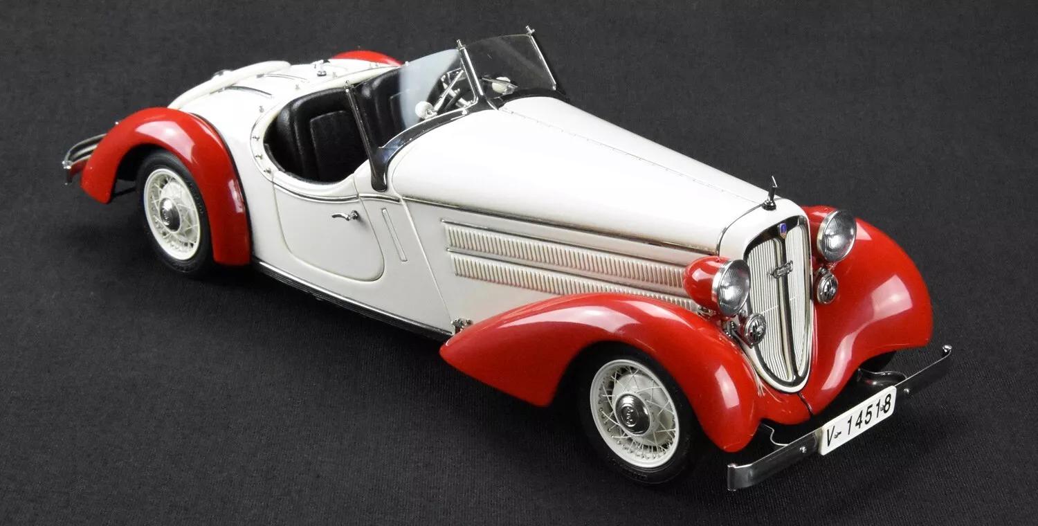 CMC 1:18 アウディ 225 フロント ロードスター、1935 赤/白 限定品 M