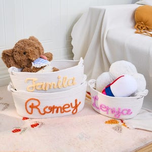 Personalisierter handgemachter Korb Baby-Geschenk-Korb, Osternest, Baby-Dusche-Geschenk, Neugeborenen Geschenk, kundenspezifischer Spielzeug-Korb, Baby-Korb, Spielzeug-Organisator-,
