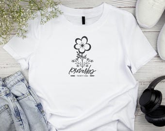 Sprüche 31 Blumenmuster - Christliche Frauenbekleidung (PNG- und SVG-Dateien)