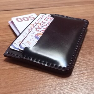 Porta-cartões de couro feito à mão, porta-cartões fino de couro de vaca, porta-cartões de couro minimalista, presente para ele, carteira de couro feita à mão, porta-cartões de viagem