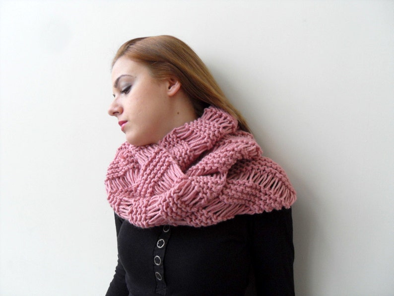 Loop Scarf Hooded Scarf in Rose Pink Blush Carmine Crimson Knitted Shawl Spring Fashion Winter Accessory Chunky Hood image 2