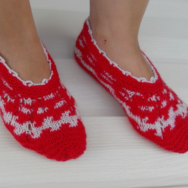 SALE Hand Knitted Home Slippers - Red And White- Traditional Turkish Design,Ruby, Burgundy,Red Blood Winter Fashion