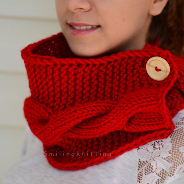 Red Scarf, Christmas Gift, Chunky Cowl, Knit Neck Warmer, Hand Knit Scarf, Neck Warmer, Wood Button