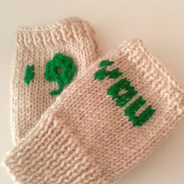 Shamrock Gloves, St. Patricks day gift, 3 Leaves Clover, Shamrock Knit Gloves, Shamrock Fingerless Gloves, Under 25
