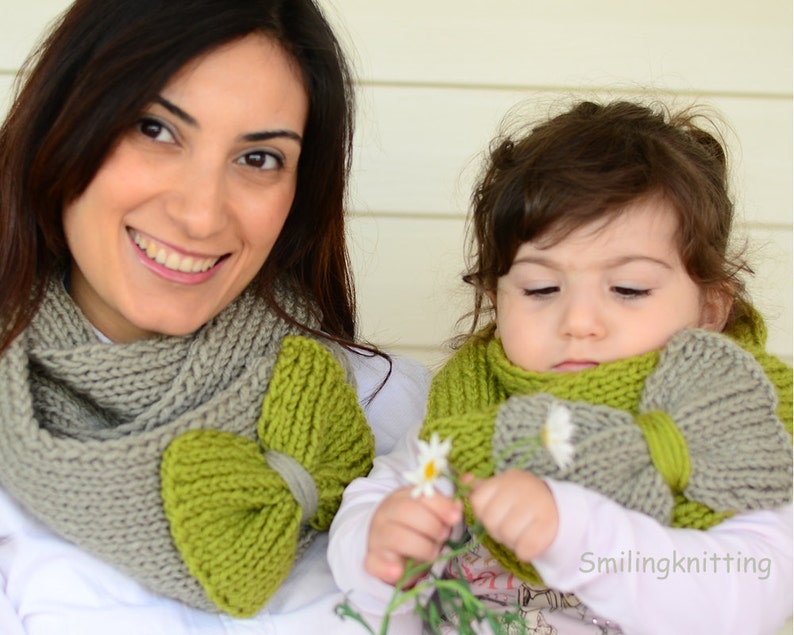 Mommy and Me, Mother and Daughter Gift, Infinity Scarf, Mothers Day Gift, Set of 2, Chunky Cowl, Pistachio Green and Grey image 1