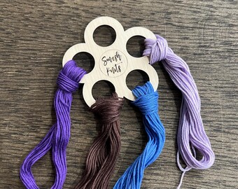 Portahilos de madera con forma de flor para bordar: herramienta para bordadoras y costureras