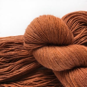 Hand Dyed DK Yarn: &quot;Ginger Cookie&quot; Superwash Merino Wool