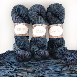 Handdyed Superwash Merino DK Yarn: &quot;SLEEPY HOLLOW&quot; Teal Purple Brown, 100g
