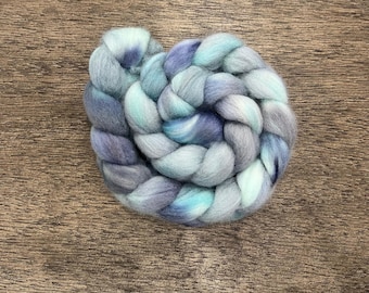 BLUE GREY Hand Dyed Spinning Fibre NON Superwash Wool with Nylon
