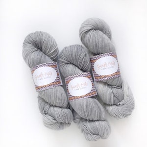 Hand Dyed Superwash Merino Sock Yarn: Light Grey Cream, 437 yds