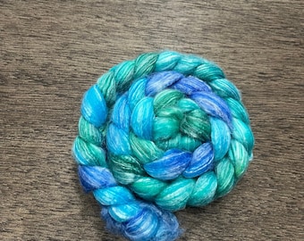 Hand Dyed Spinning Fibre NON Superwash Wool with Bamboo