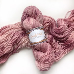 Hand Dyed Yarn &quot;TEA for TWO&quot; Pink Mauve Rose Superwash Merino Wool DK Weight Knitting Yarn, 100g Ready to Ship