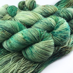 Hand Dyed Yarn “WOAH, NESSIE!” Green Brown Speckled Variegated Superwash Merino Deluxe Fingering Sock Yarn, Ready to Ship 100g 437 yards