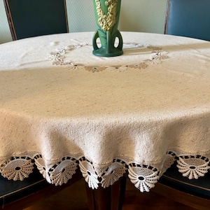 Magnificent Rare Antique French Crochet Round Tablecloth - Cotton - Embroidered - Vintage Textiles