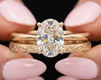 Set di anelli di fidanzamento con diamante ovale creato in laboratorio, set di fedi nuziali vintage incise, set di anelli di fidanzamento solitario con taglio ovale, anello in oro giallo 14 carati