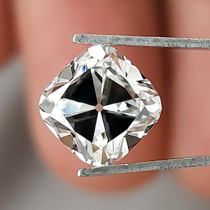 Loose 8mm Cushion Cut Old Mine Lab Grown White Diamond, VVS-VS Clarity, F-G Color, CVD Processed, Square Shape, Quality Guaranteed.