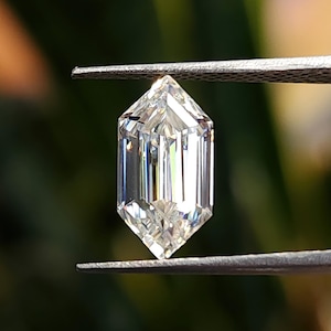 GRA Zertifizierter im Labor gewachsener Moissanite, 12 x 6 mm, niederländischer Marquise-Schliff, Hexagon-Stufe, Farbe F, VVS-Klarheit - Beeindruckender Edelstein für jede Gelegenheit