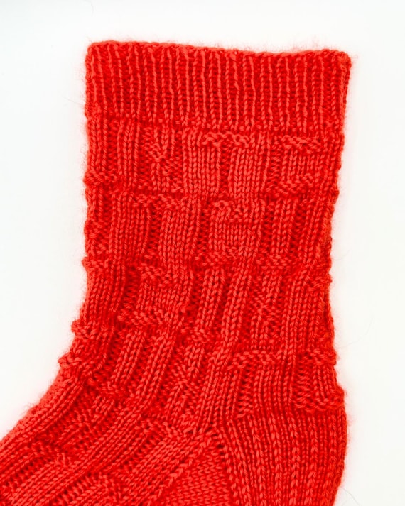 Subtle CVNTs | Subtle CUNexTuesday | Sock Knitting Pattern - Off The Cuff Socks - Mature Content Knit Cvnts on socks #KnitSmut #KnitNaughty