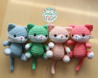 Guía para descargar en PDF el patrón de gatito amigurumi de crochet