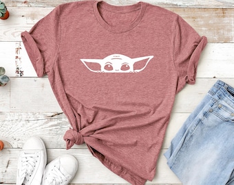 Camiseta linda de Baby Yoda, camiseta linda de Grogu, camiseta linda de Star Wars, regalo para fan de Baby Yoda, camiseta de regalo para amantes de Star Wars, camiseta linda de bebé mandaloriano