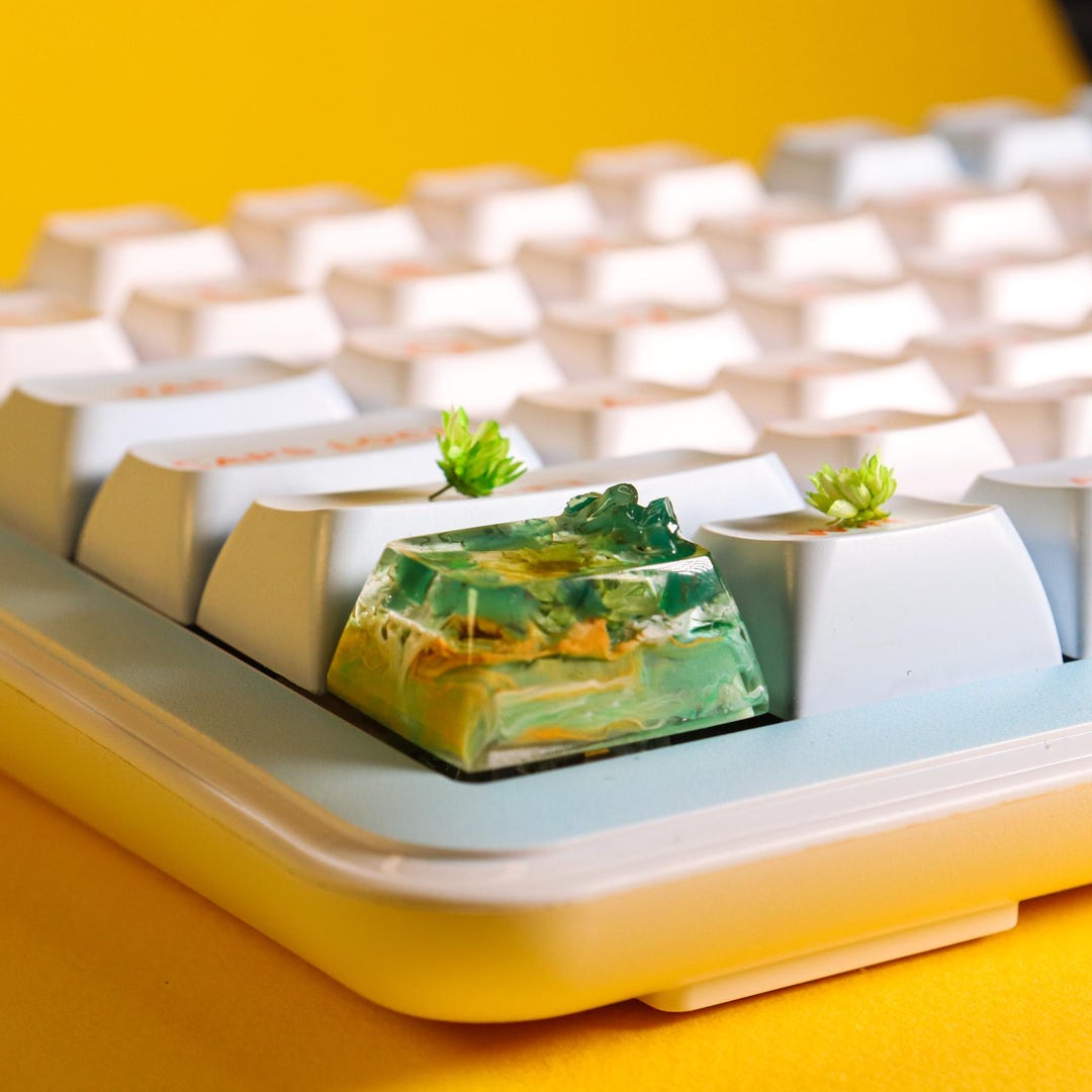 Artisan Resin Keycap, Key Caps With Real Flower, Handmade Crystal ...