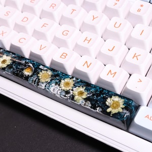 Handmade 6.25U Spacebar Artisan Keycap – Obsidian Gemstone & Natural Flowers | Resin Key for Cherry MX Mechanical Keyboards (SA Profile)