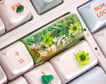 Backspace Resin Keycap With Natural Flower And Gemstones, Handcrafted Keycaps, Artisan Keycap, Gift For Her, Birthday Gift, SA keycaps