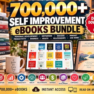 Op de afbeelding: Een digitaal pakket van 700.000+ zelfhulp-eBooks met een stapel boeken, een laptop met boekomslagen, een tablet met een persoonlijke ontwikkelingsomslag en een witte mok met de tekst A Better You Every Day.