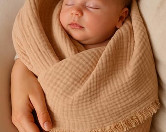 Couverture personnalisée en mousseline pour bébé : emmaillotage pour nouveau-né 100 % coton à franges