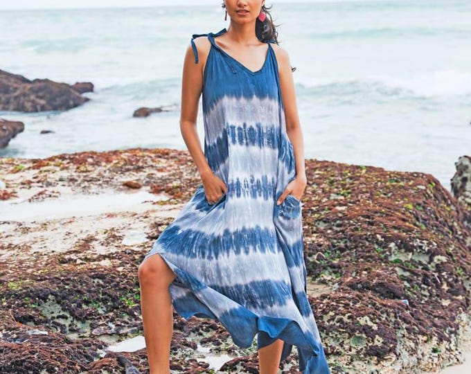 FS, Long blue tie-dye dress